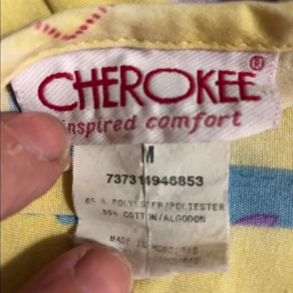 Cherokee Scrub top Size M Women’s - Picture 6 of 7